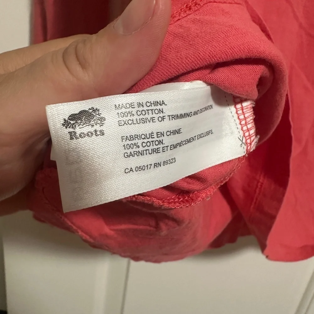 Roots Canada Coral Long Sleeve T-shirt Size Medium Women’s - Picture 9 of 9